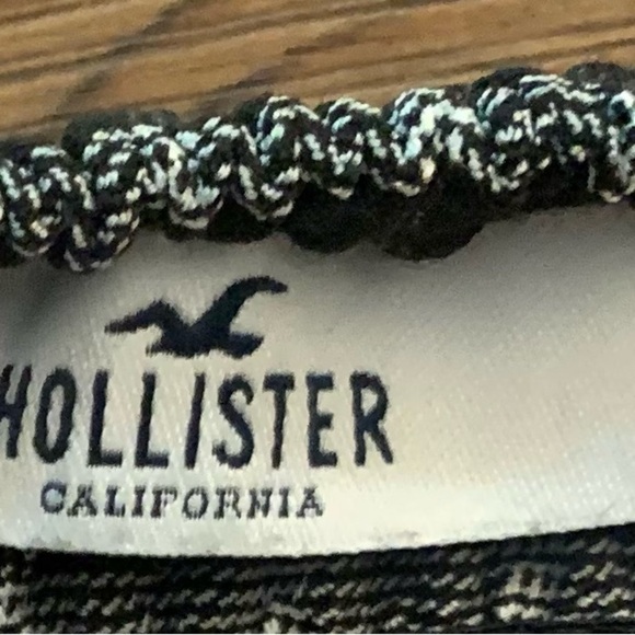 Hollister Black/White Plaid Checked Cropped Tank Adj Straps Smocked Back Size XS - Picture 4 of 9